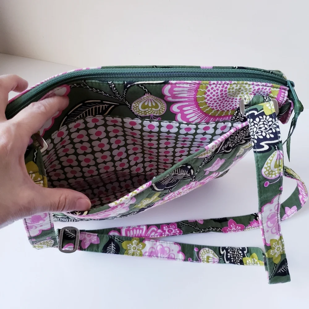 Vera Bradley Retired Olivia Pink Laptop Messenger Bag